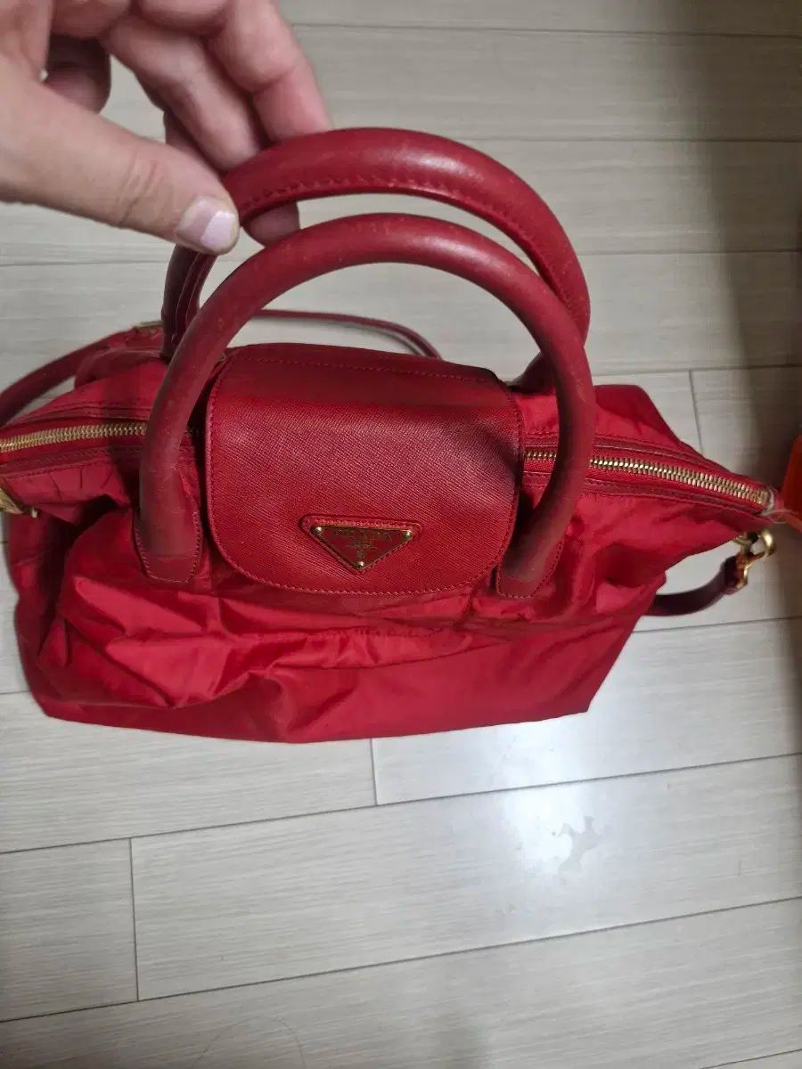 プラダ テスート ナイロン ショルダーバッグ DECORATOM_COM_BR