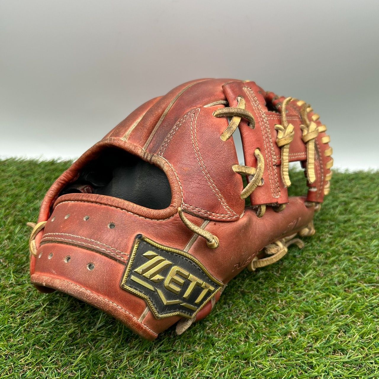 未使用 ZETT NEO STATUS VL 軟式グローブ ZETT（ゼット）限定 軟式用グラブ ネオステイタス VLシリーズ 外