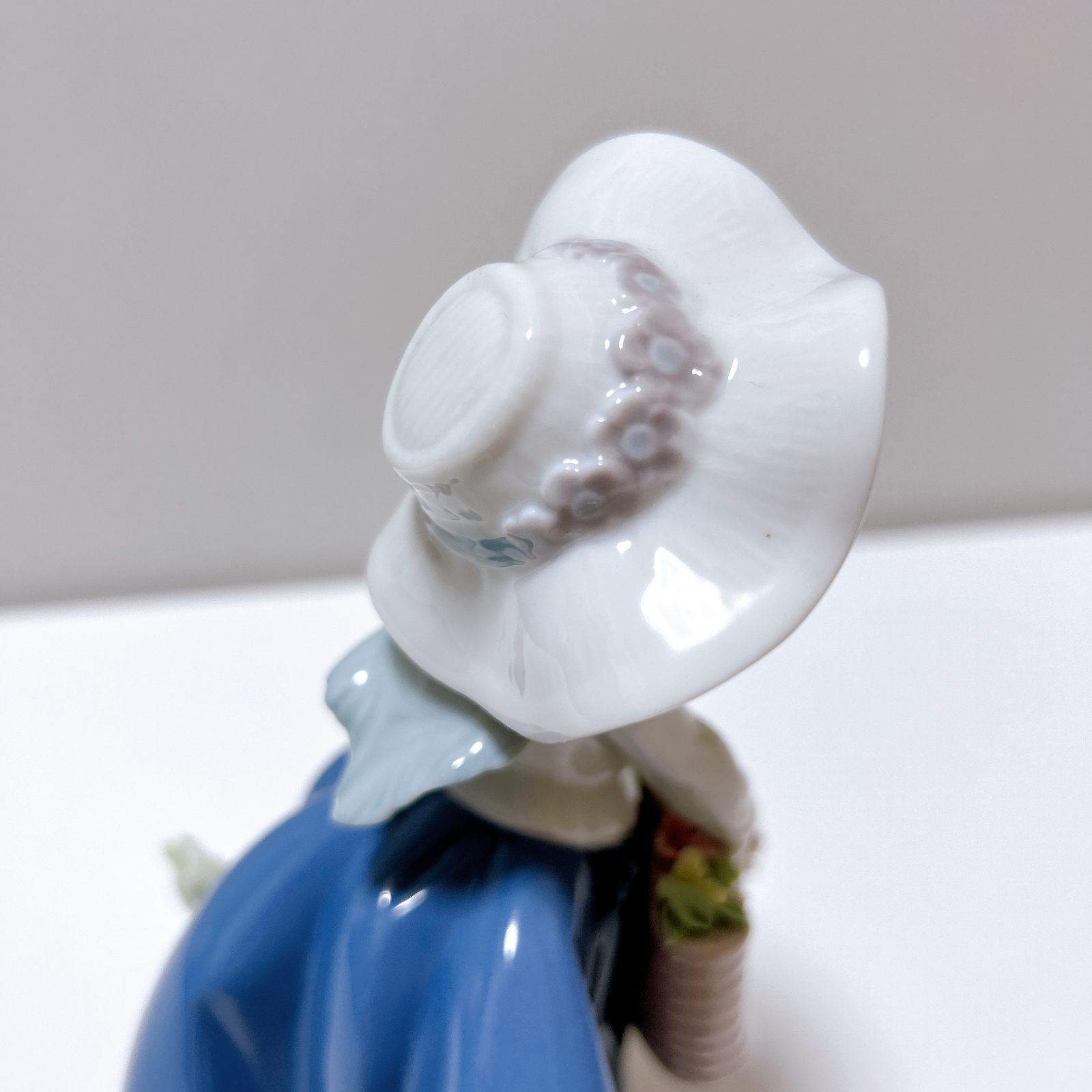 LLADRO リヤドロ きれいな花ばかり 少女 花 陶器 インテリア 中古美品