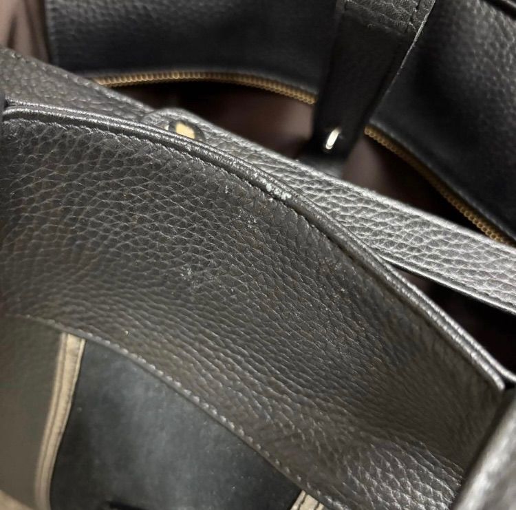 キャリーバッグ レザー