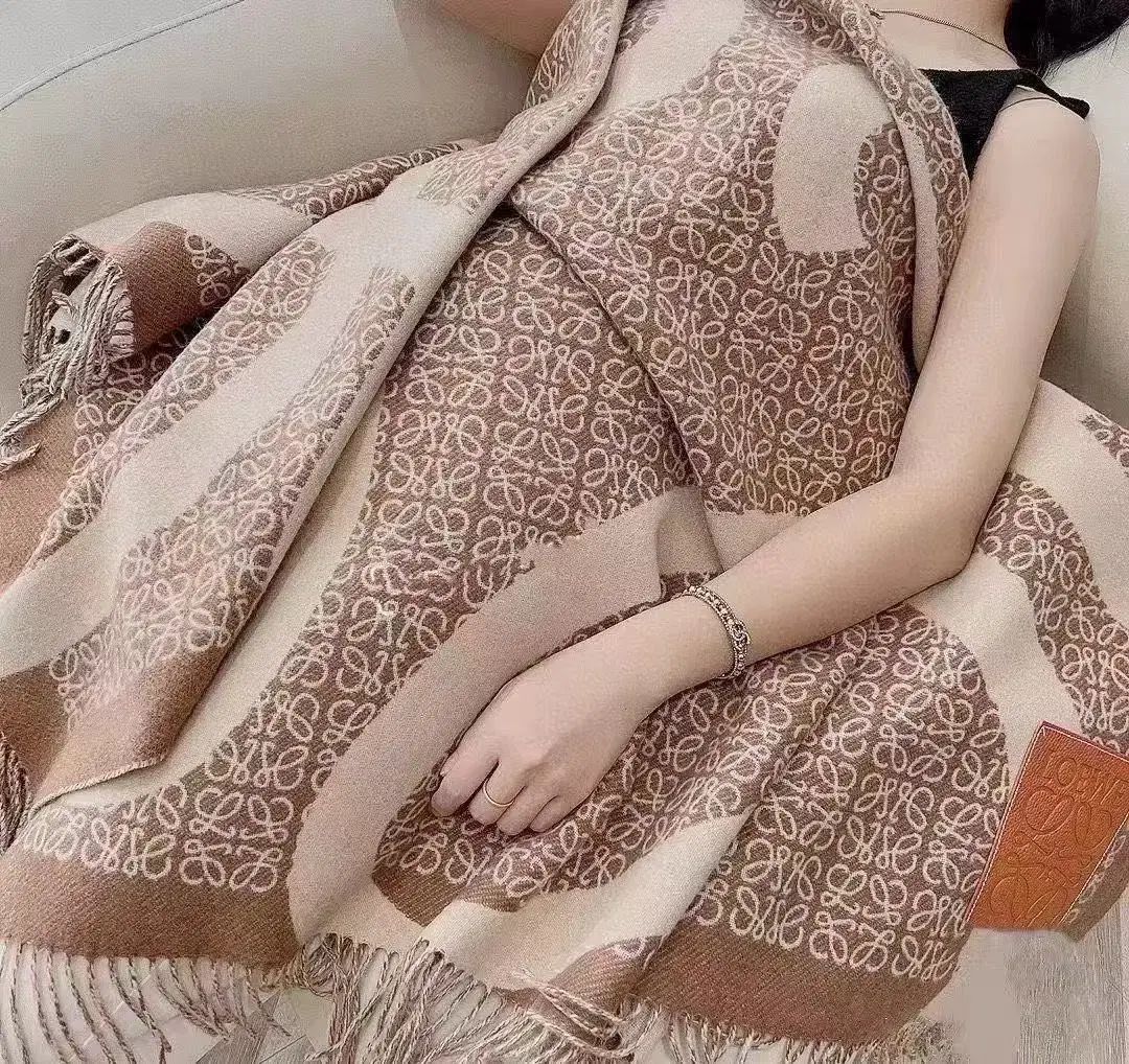 ケープ カシミア