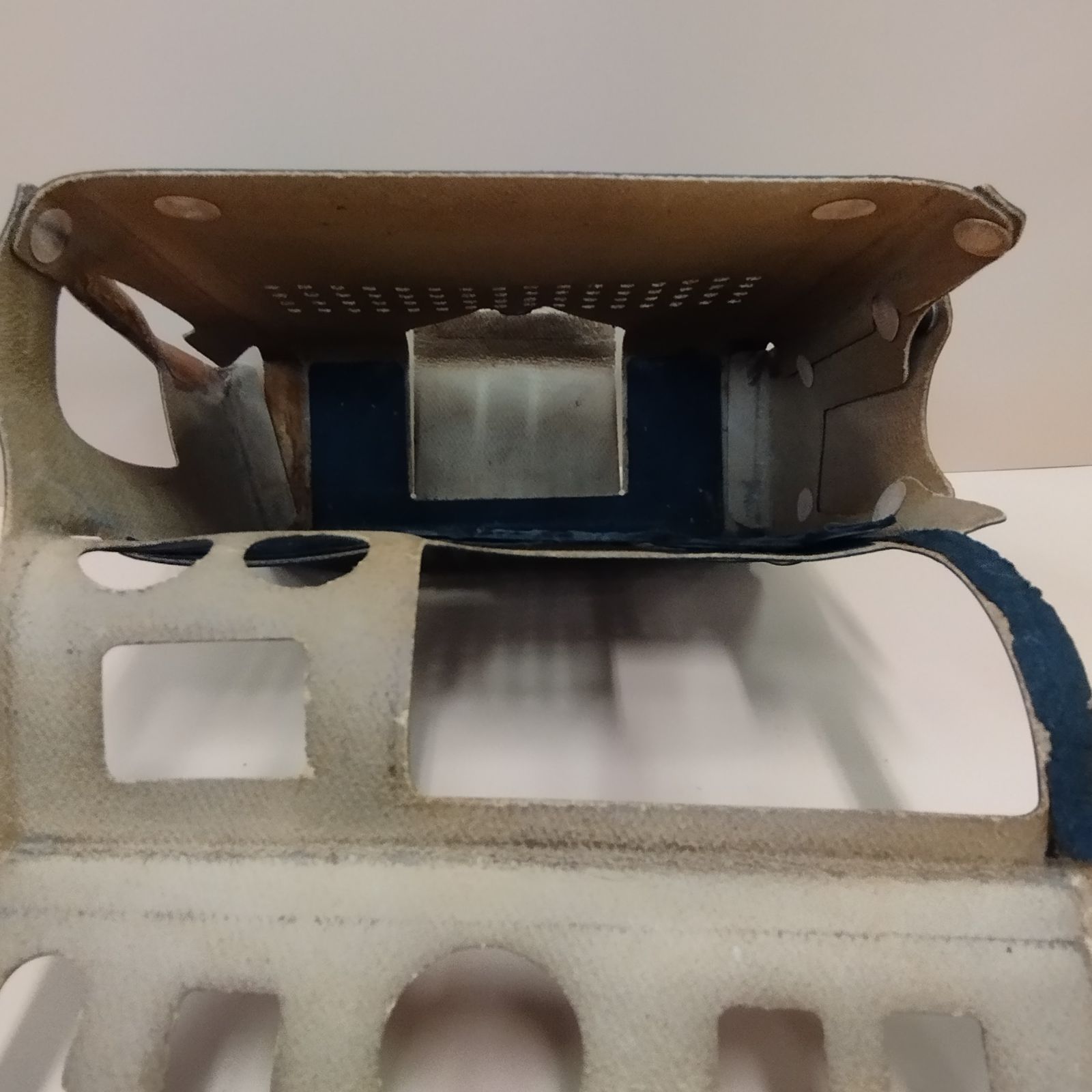 D15195] SONY ICF-5500 スカイセンサー BCLラジオ ケース付き