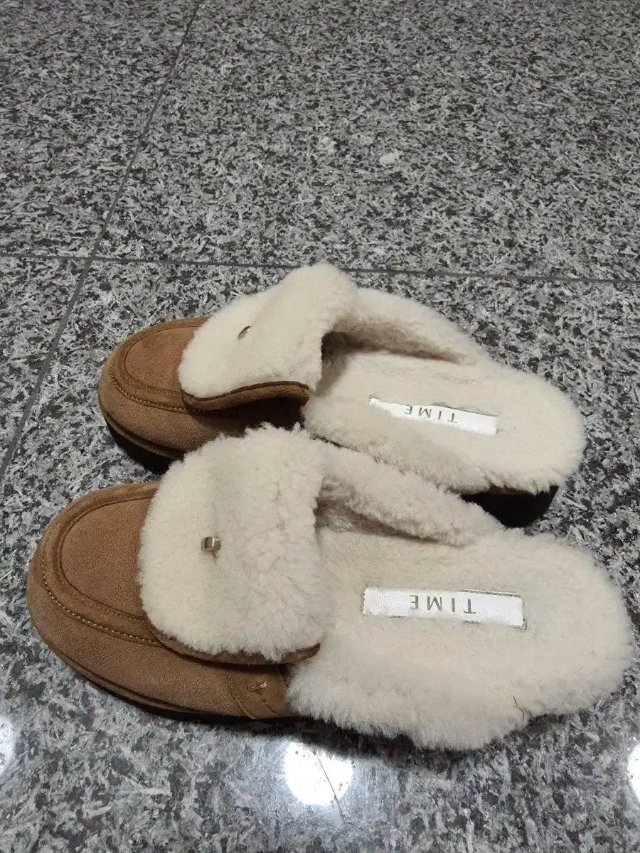 TIME タイム ファー ミュール スリッパ 245
