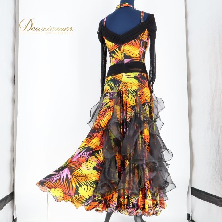 衣装 ドレスアップ