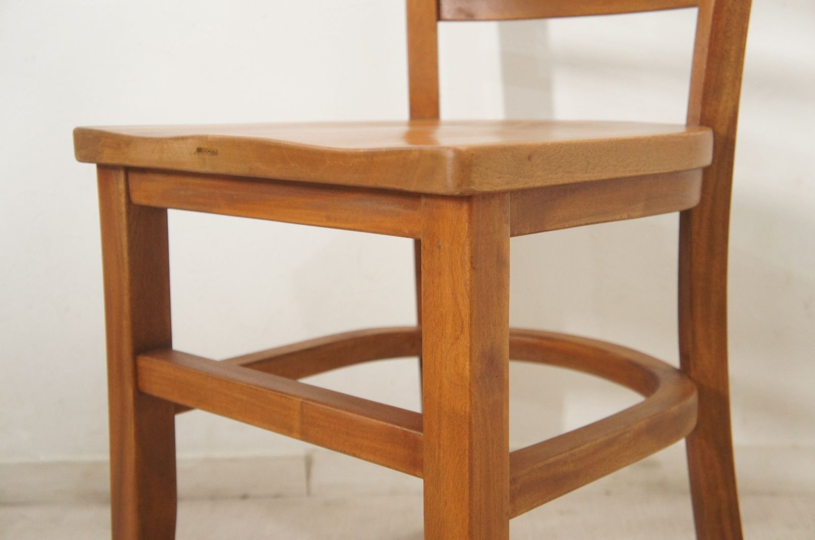 ラダーバックウッドチェア