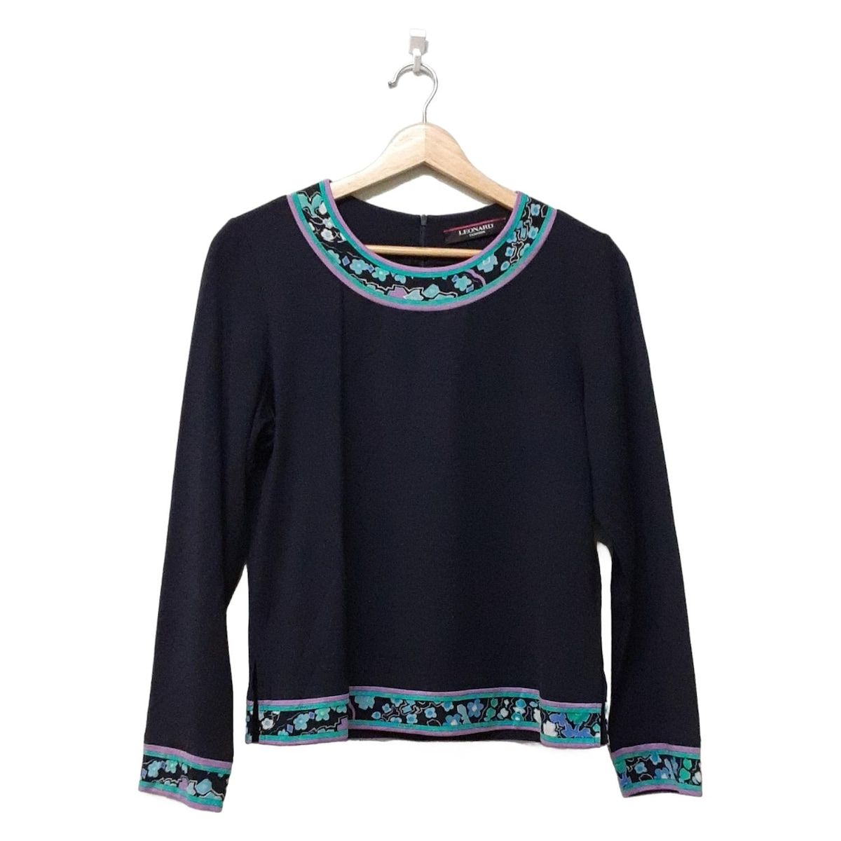 LEONARD レオナール 長袖カットソー サイズLL レディース - ダークネイビー×ライトブルー×マルチ クルーネック 花柄