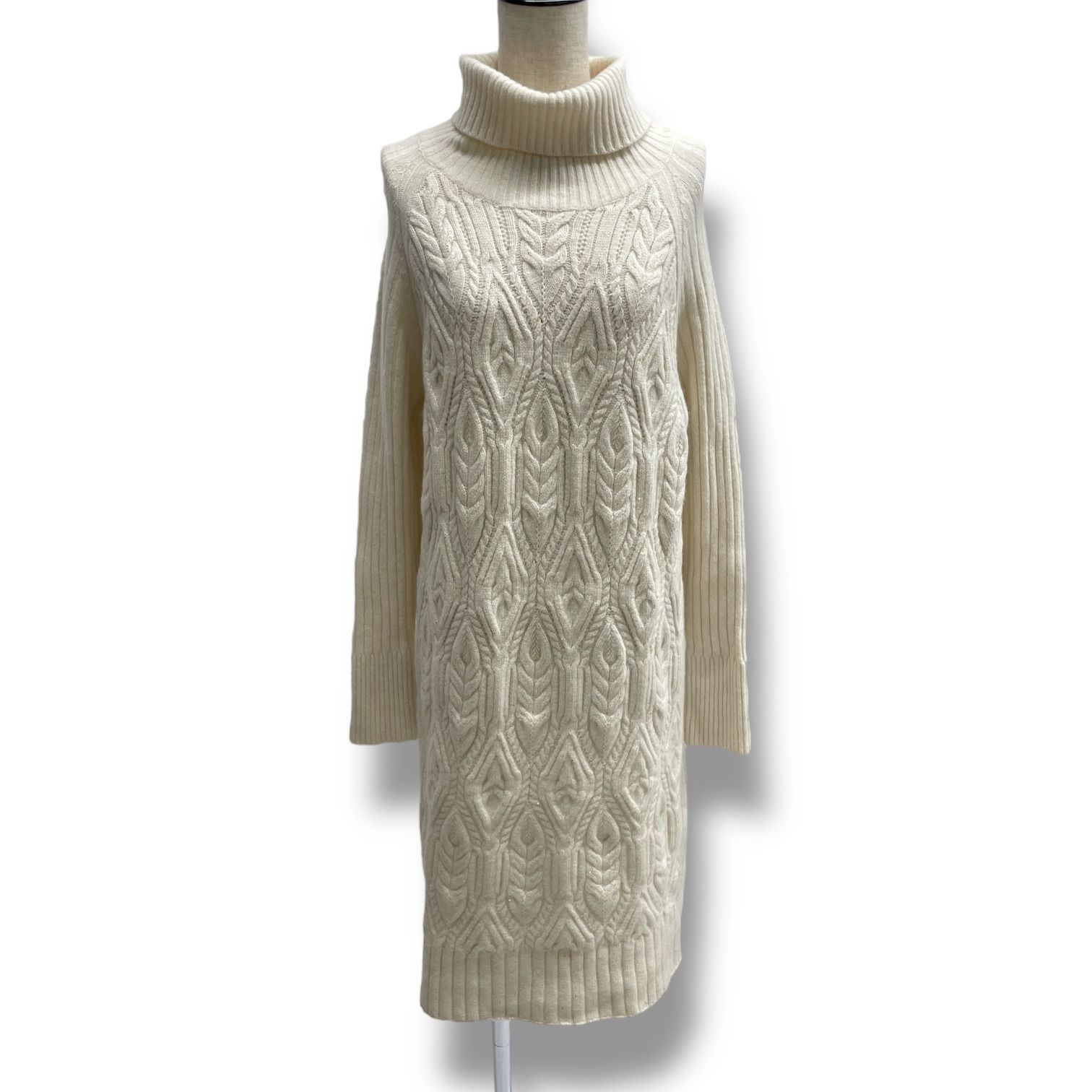 MAGGY 銀座マギー カシミヤ混 ニットワンピース ドレス ロングワンピース タートルネック ニット カシミヤ混 ウール スパンコール クリーム サイズ38 レディース 秋 冬 ゴーゴー古着マルイファミリー溝口店 23 No.122