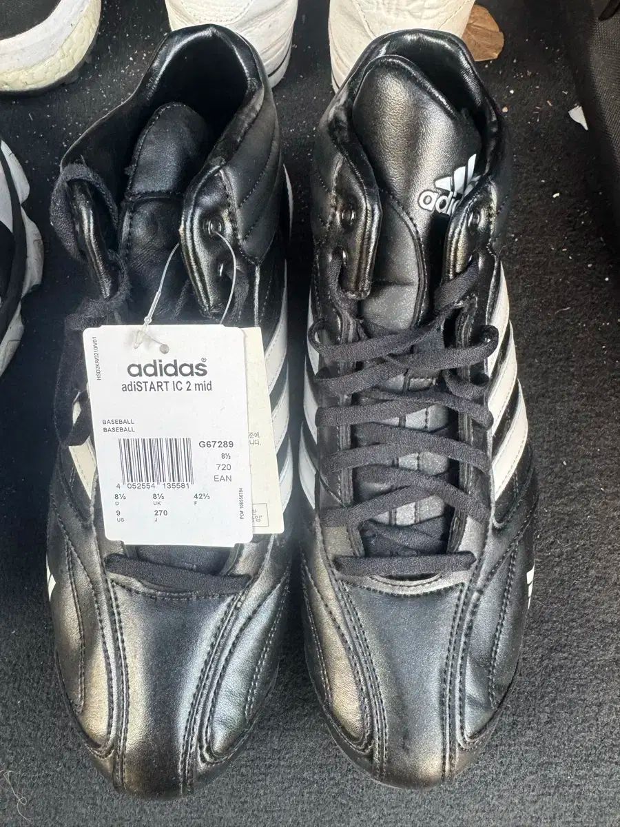 アディダス adistart IC 2 mid 黒 野球シューズ 270
