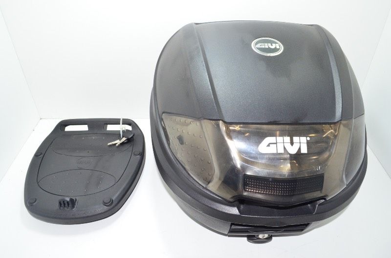 送料無料 ジビ GIVI E300NT2 バイク用リアボックス モノロックケース 30L スモークレンズ付き ベース 鍵付き ブラック