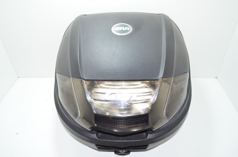 送料無料 ジビ GIVI E300NT2 バイク用リアボックス モノロックケース 30L スモークレンズ付き ベース 鍵付き ブラック