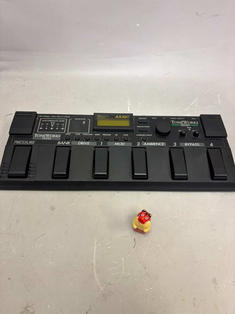 KORG AX30B ToneWorks Bass Effects Processor 動作品 コルグ マルチエフェクター ベース用 z-2328