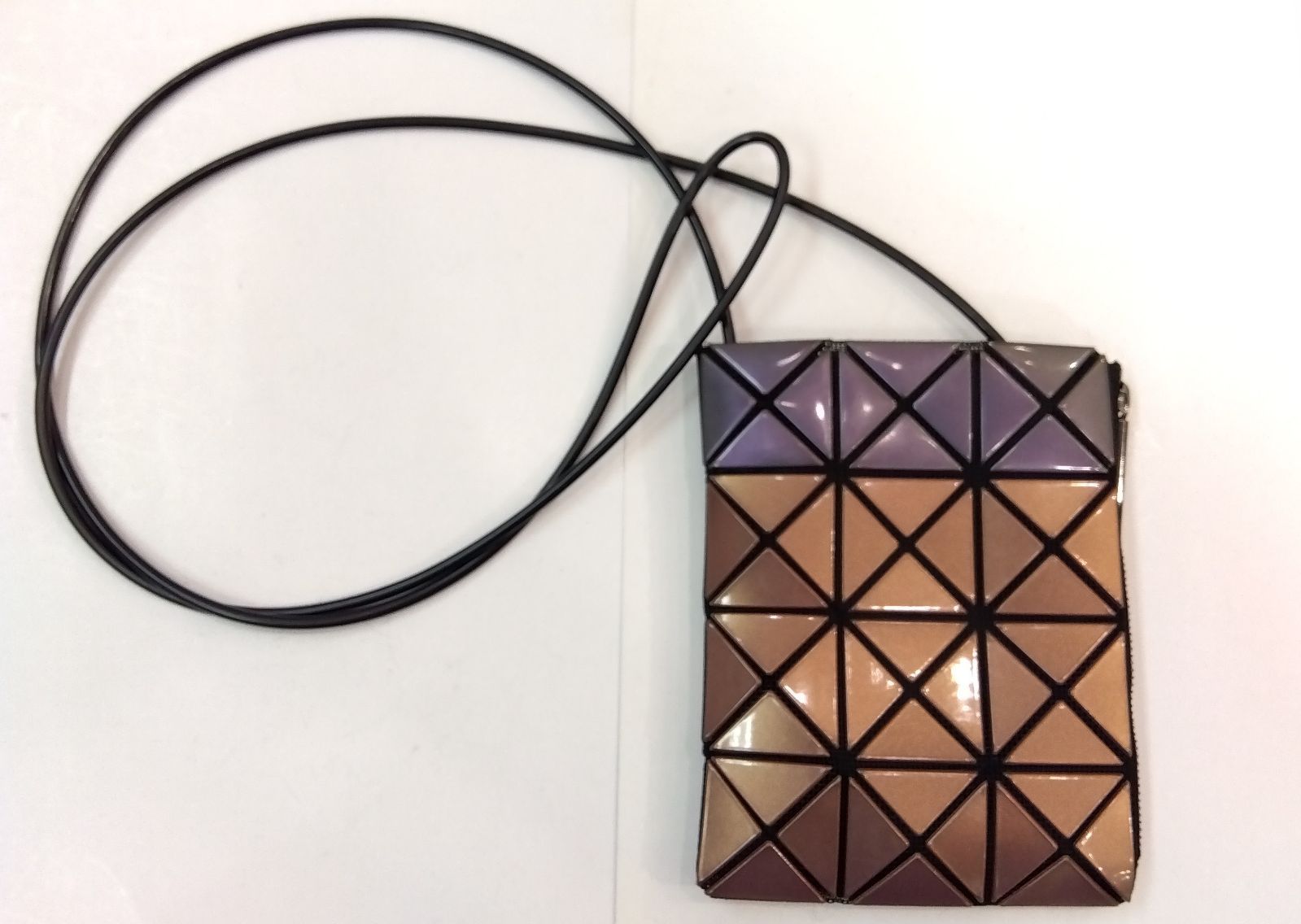 M17 バオバオ BAOBAO ISSEYMIYAKE ポーチ バッグ スマホ入れ 小物入れ 状態良好