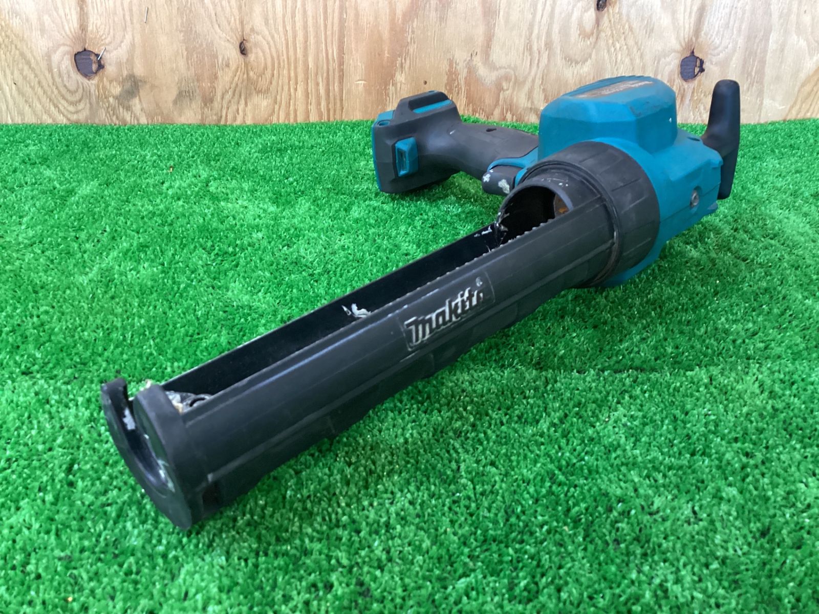 マキタ CG100D 10.8V充電式コーキングガン 本体のみ現状品 コ-164 HRDEVELOPMENT_JP