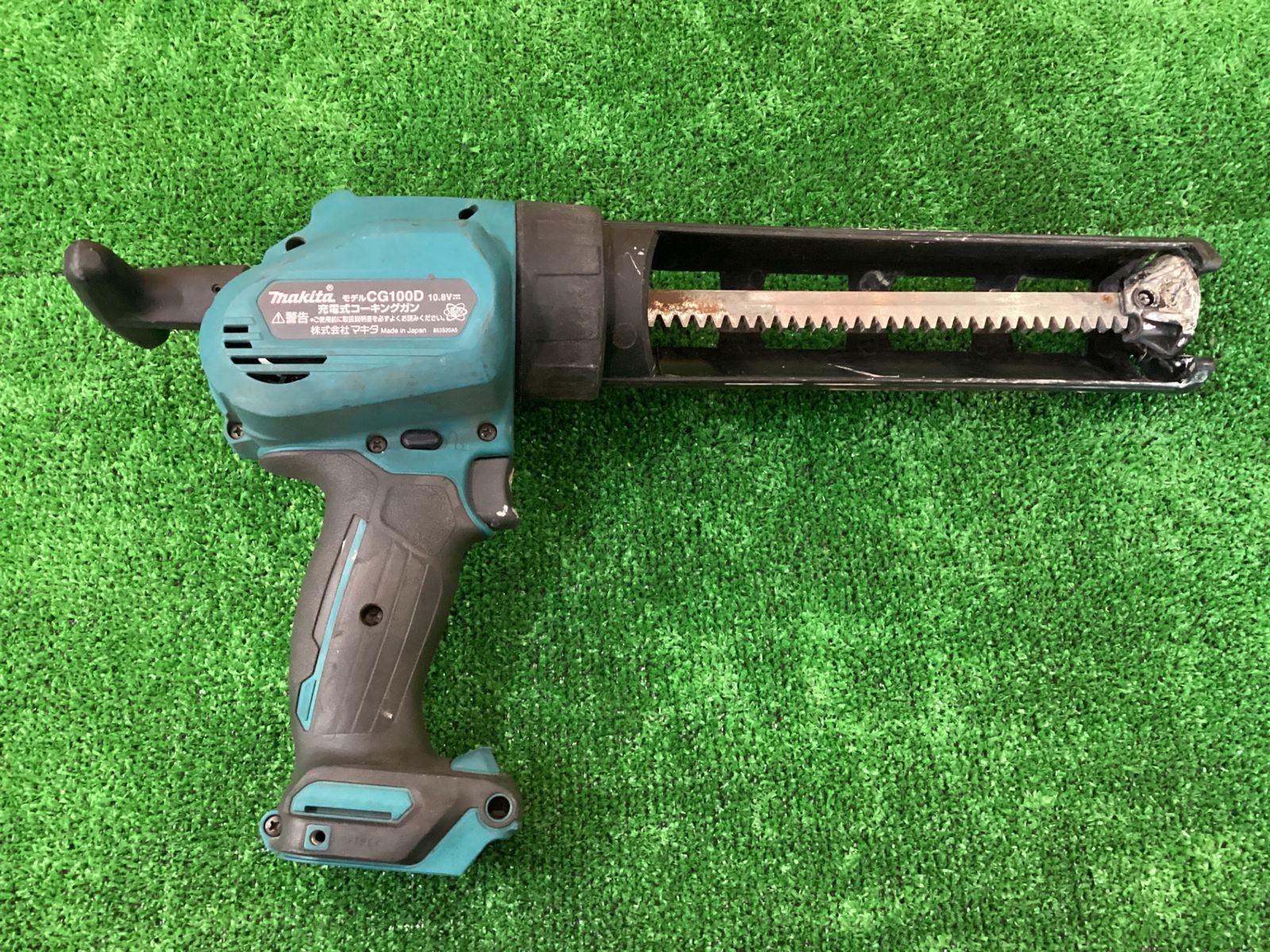 マキタ CG100D 10.8V充電式コーキングガン 本体のみ現状品 コ-164