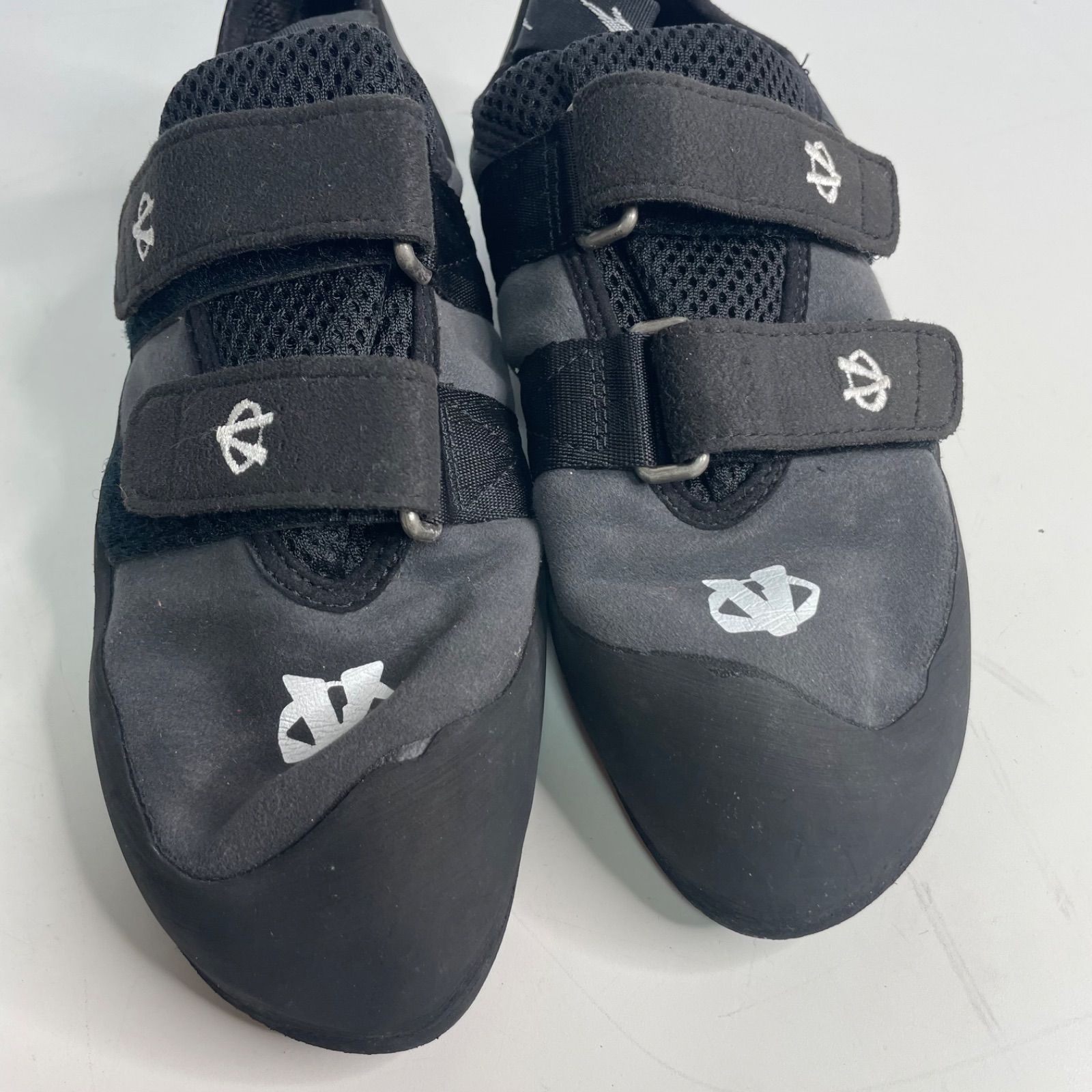 イボルヴ クライミングシューズ