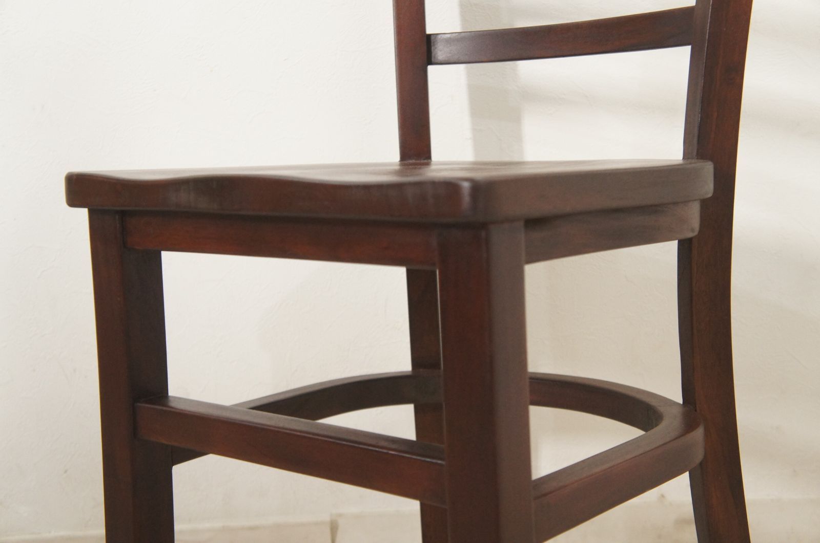 アンティーク調 マホガニー無垢 ラダーバックウッドチェア cha-044-DAK MARWIL-DEMENAGEMENTS_CH