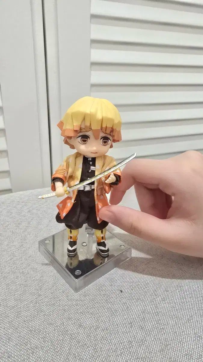 鬼滅の刃 我妻 善逸 フィギュア グッドスマイルカンパニー ねんどろいど