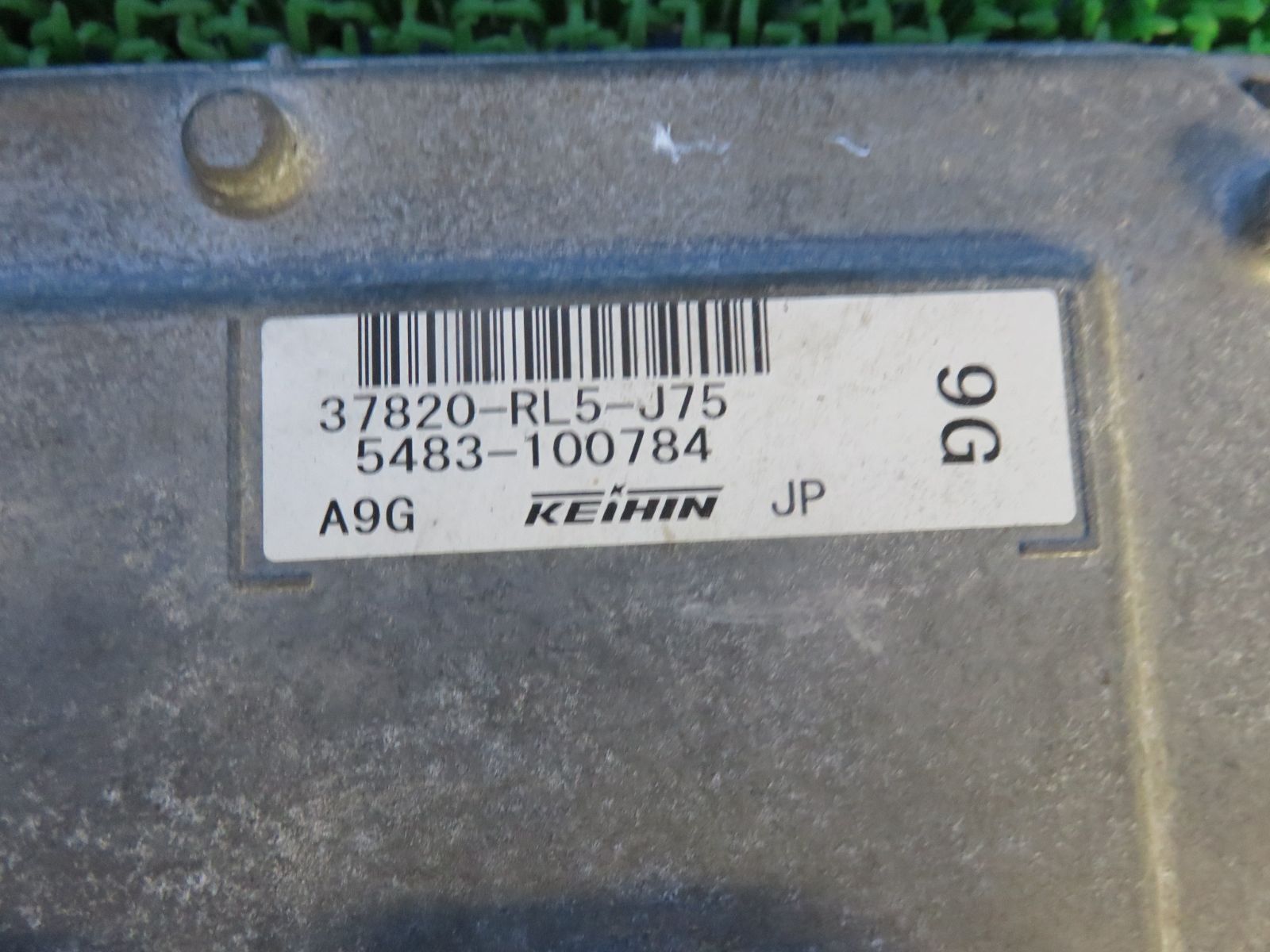 SFC2910 ホンダ CW2 アコードツアラー K24A エンジンコンピュータ エンジンコントロールユニット 純正 37820-RL5-J75