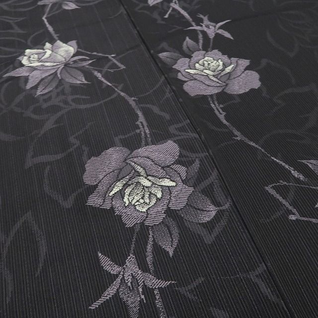 ❁tomihisa❁新品 薔薇 着物 正絹 仕付け糸付”薔薇に宿る大人の余韻