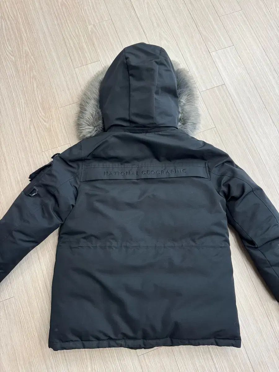 ナショナルジオグラフィック キッズ ダウン 140