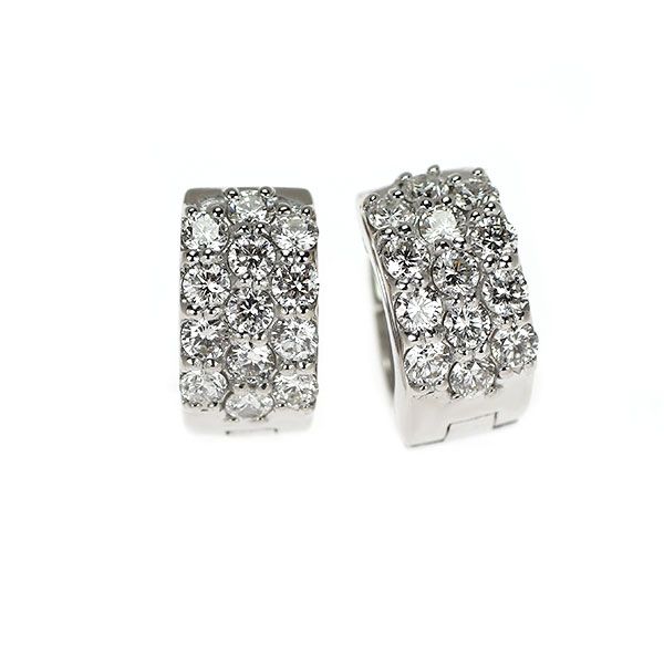 ポンテヴェキオ　K18 WG 0.52ct パヴェ ダイヤ フープ ピアス K18WG ダイヤモンド フープ ピアス 0.52ct パヴェ - メルカリ