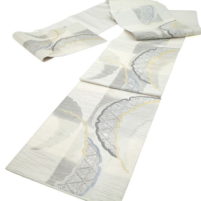 新古品 袋帯 フォーマル 正絹 京都 西陣 金銀糸 オフホワイト ライトグレー 雪輪取り 菊菱 霞 春 秋 冬 西陣織 ふくろ帯 仕立て上がり みやがわ sb54661