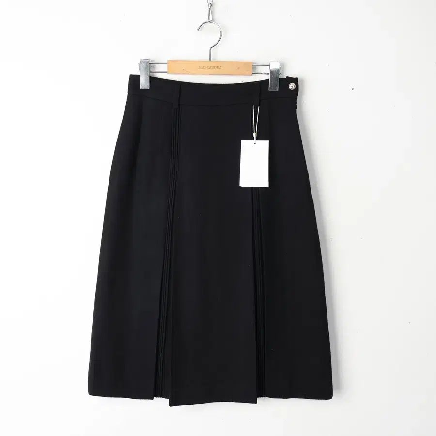 26 LO61 エルオロクイチ JEANNE ウール スカート