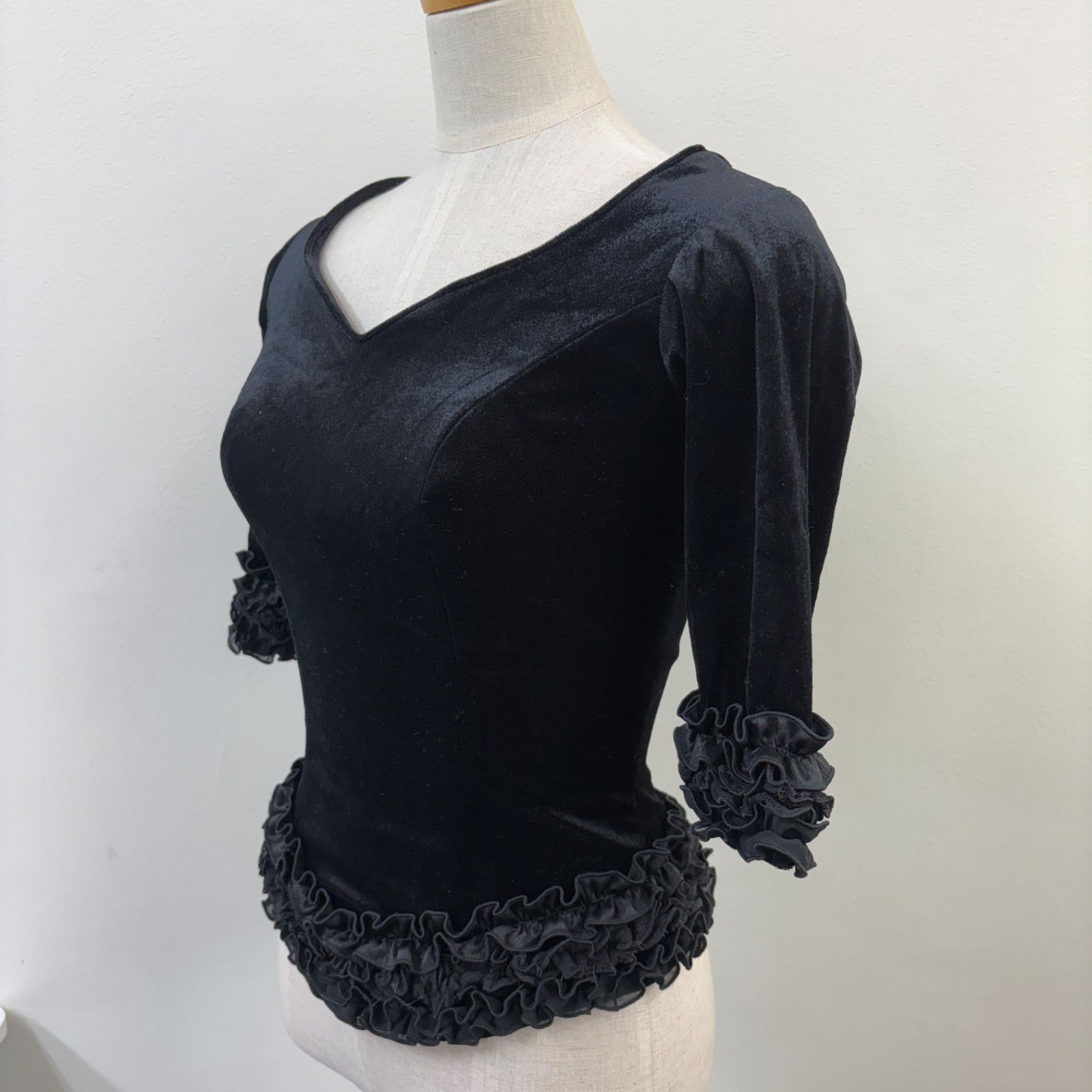 ブラック ベロア