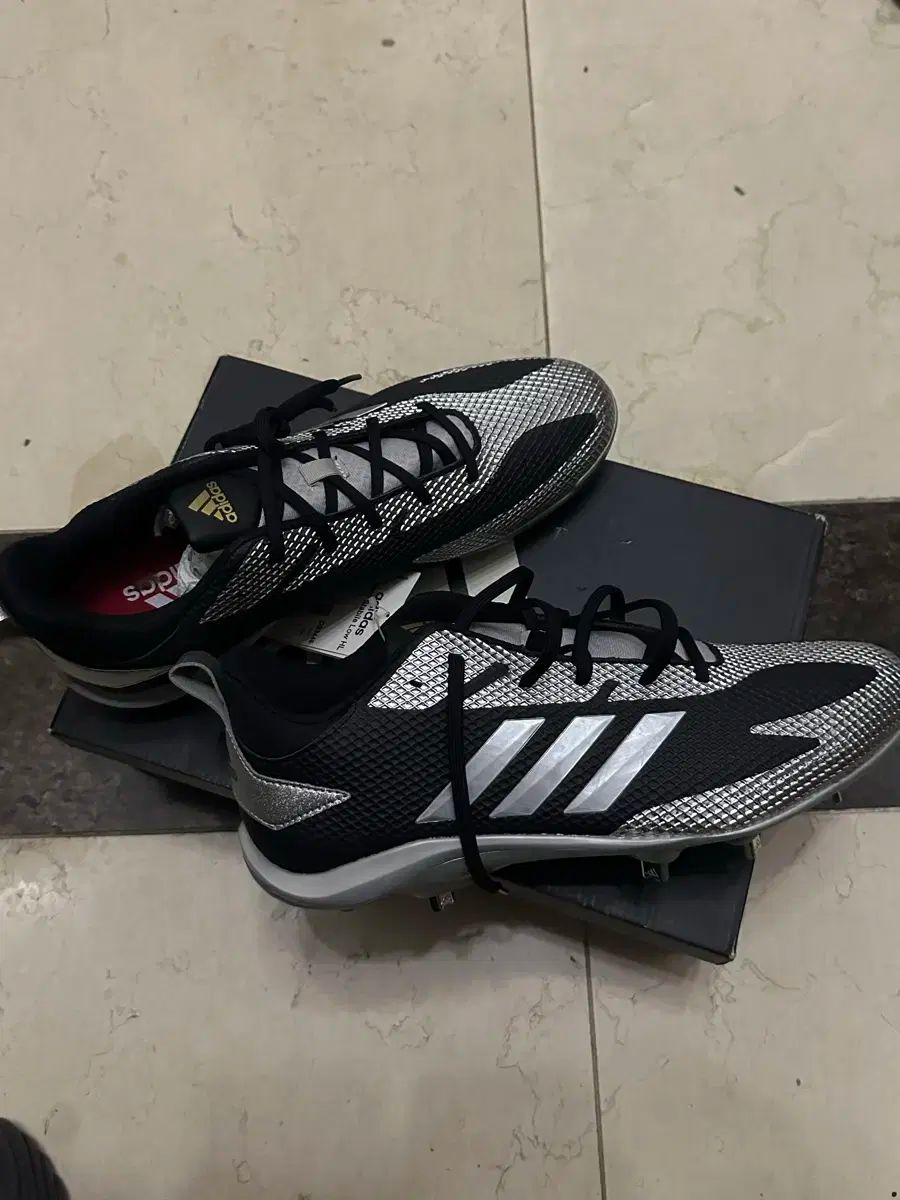 野球シューズ スパイク