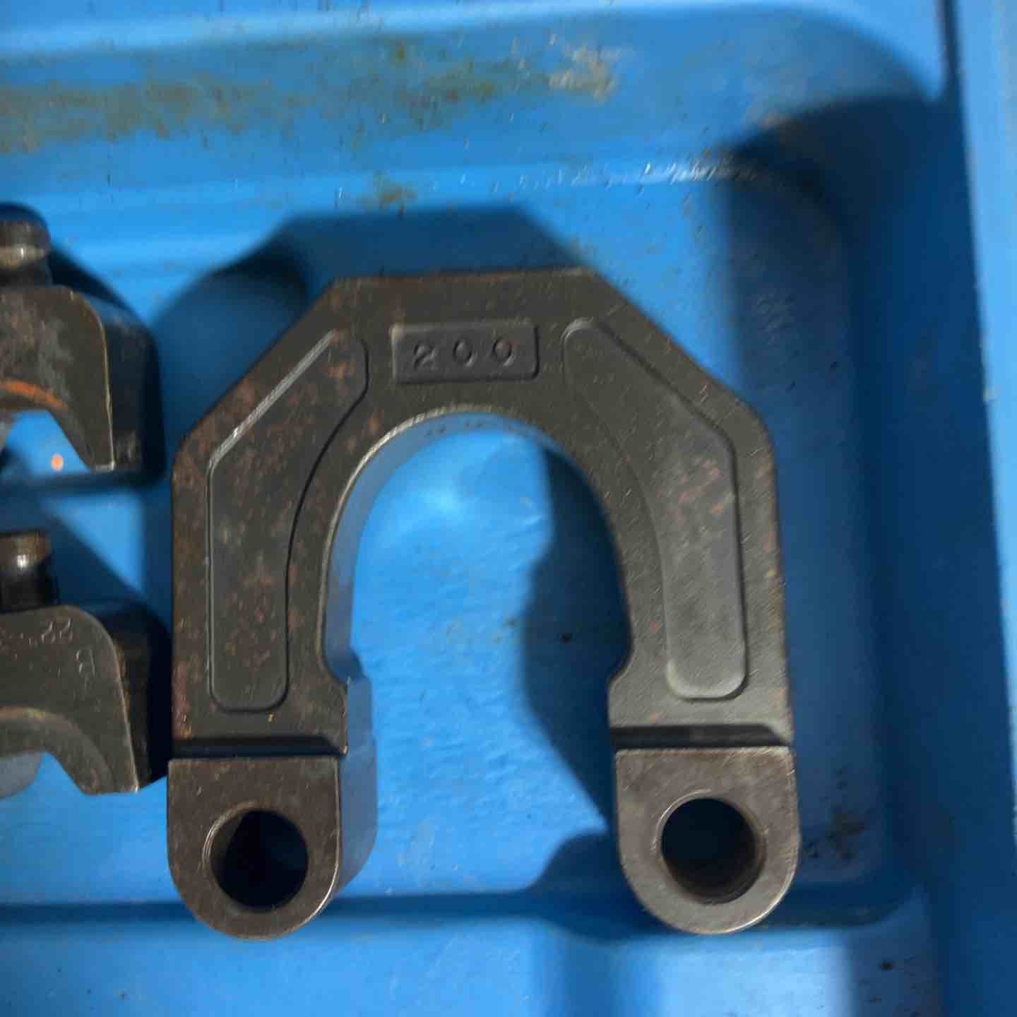 泉精器 IZUMI コードレス油圧式圧着工具 REC-1520FMH 戸田店 HRDEVELOPMENT_JP