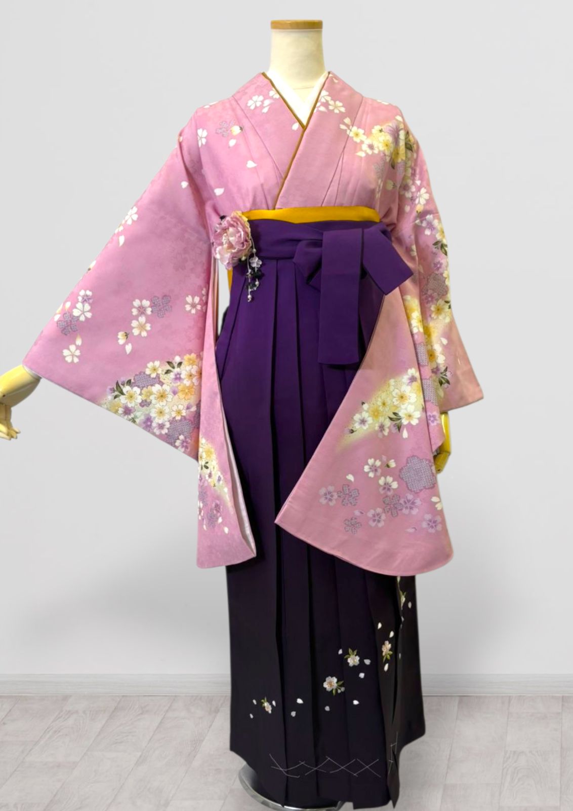 人気色セット 卒業式 成人式 袴 二尺袖 着物 帯 3点セット ピンク 紫 桜柄 地紋 刺繍 紫グラデーション 95-32