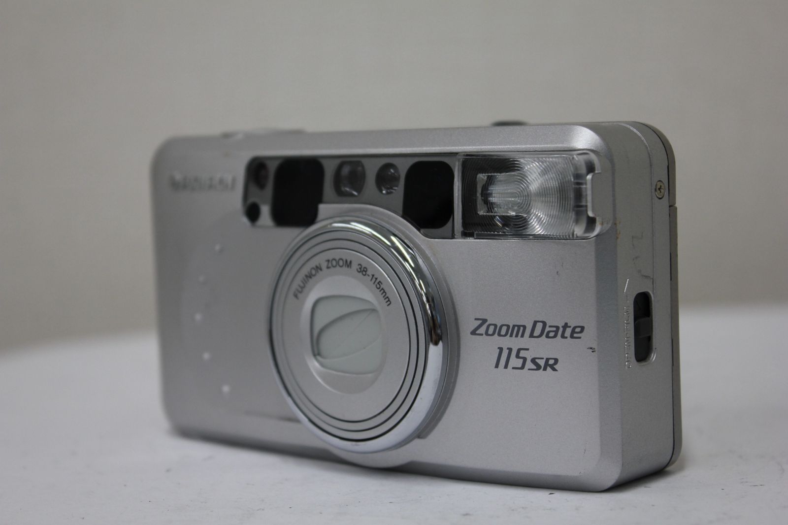 返品保証 フジフィルム Fujifilm Zoom Date 115SR 38-115mm コンパクトカメラ e3299