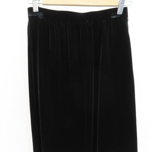 ジバンシィ GIVENCHY スカートスーツ ジャケット スカート ベロア ビジューボタン 柄 シルク混 w967062 MAAHADDERANG_COM