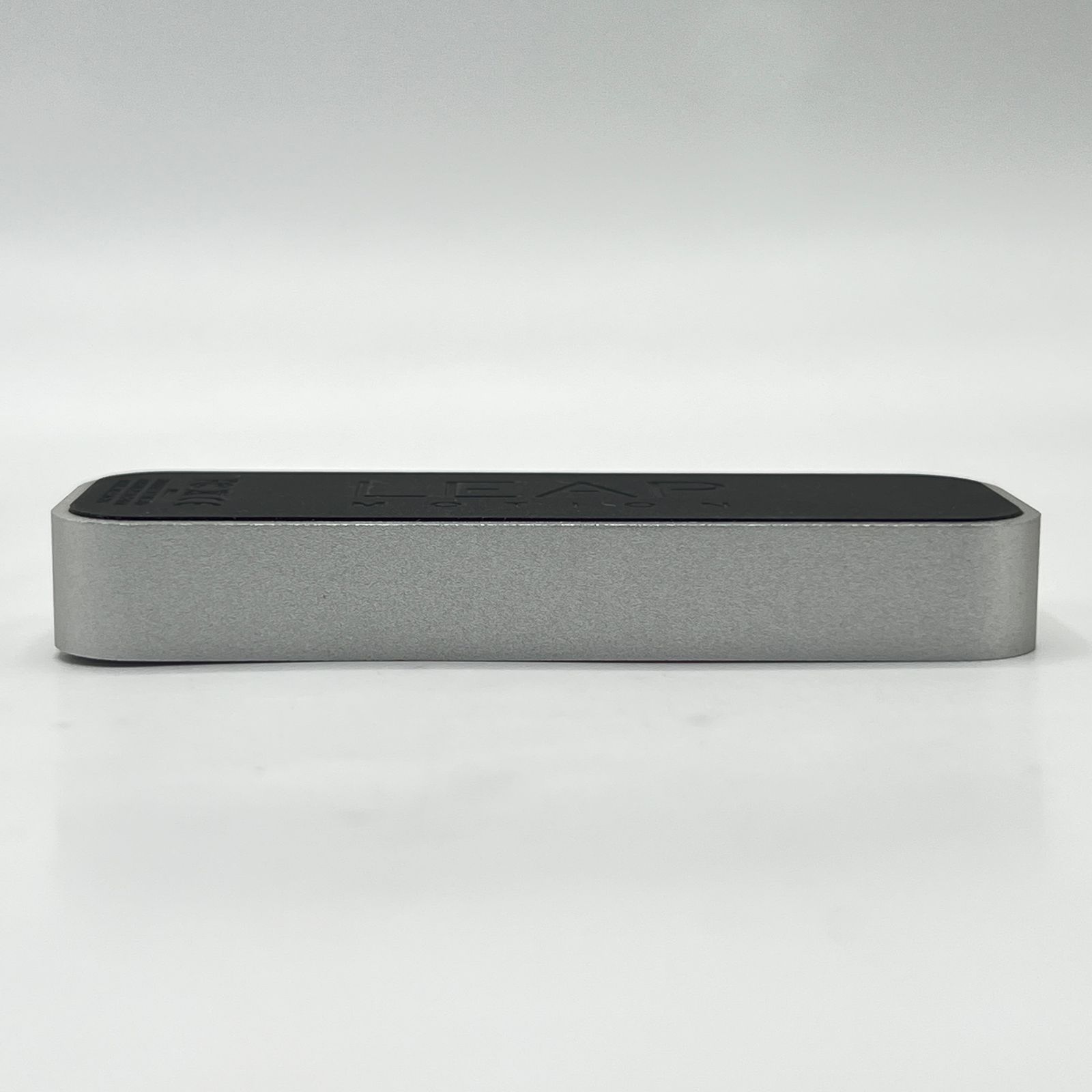 LM-010 リープモーション