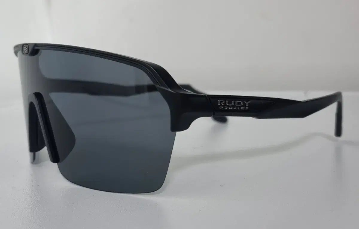 【保障できる！】 VALENTINO RUDY ヴァレンティノ ルディー PROJECT プロジェクト SP SHIELD スピンシールド AIR エア GOGGLE ゴーグル A級