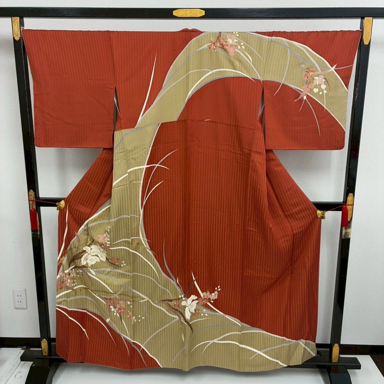 付け下げ 裄69 正絹 美しい花 染め分け 紋なし 袷 着物 MK-537 - メルカリ