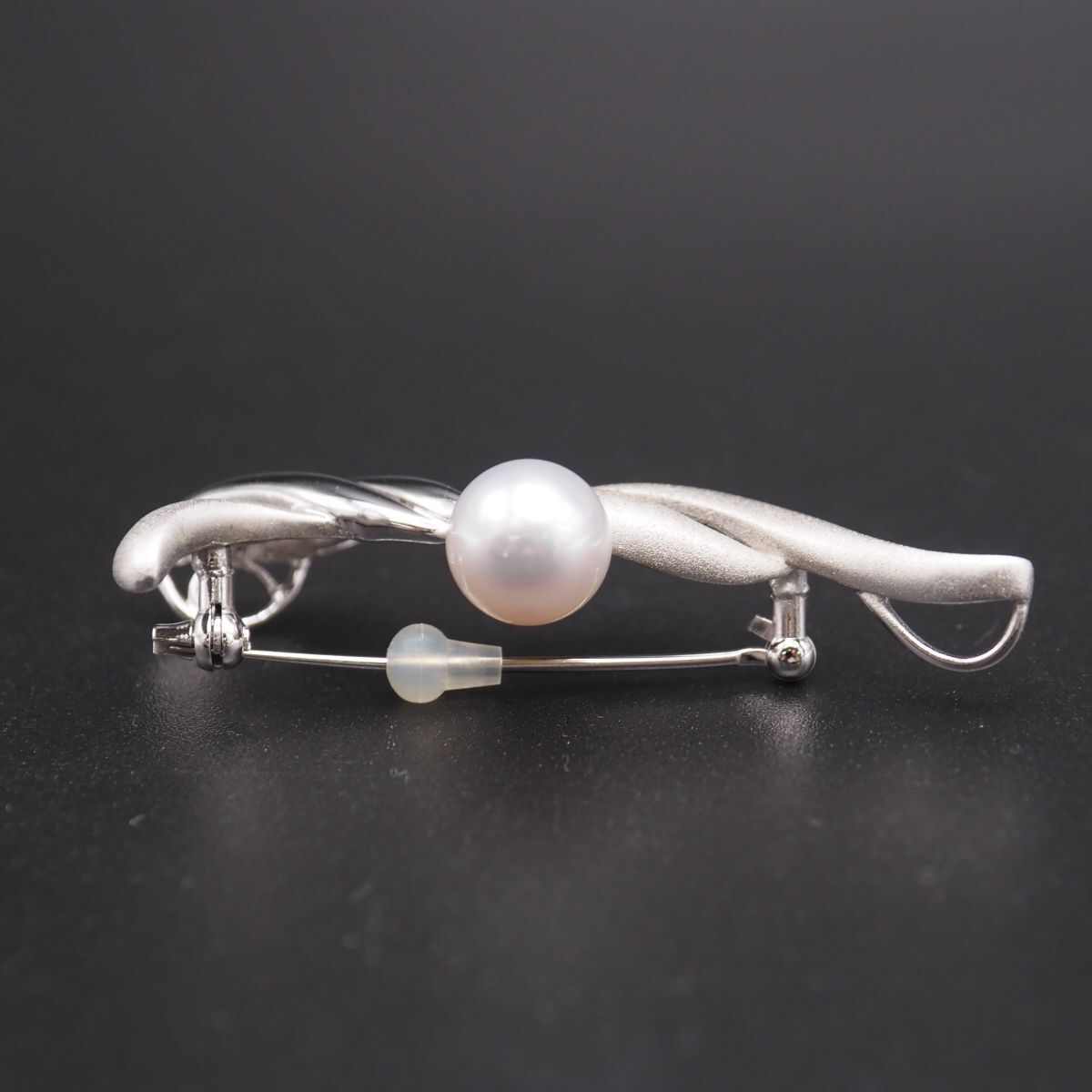 H076 白蝶真珠 パール SILVER刻印 ブローチ デザイン シルバー コサージュ 6月誕生石 FORTGASGNV_COM_BR