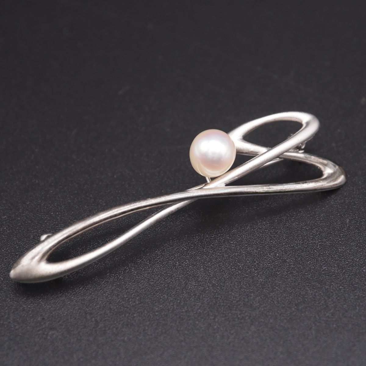 H031 淡水真珠 パール SILVER刻印 ブローチ デザイン シルバー