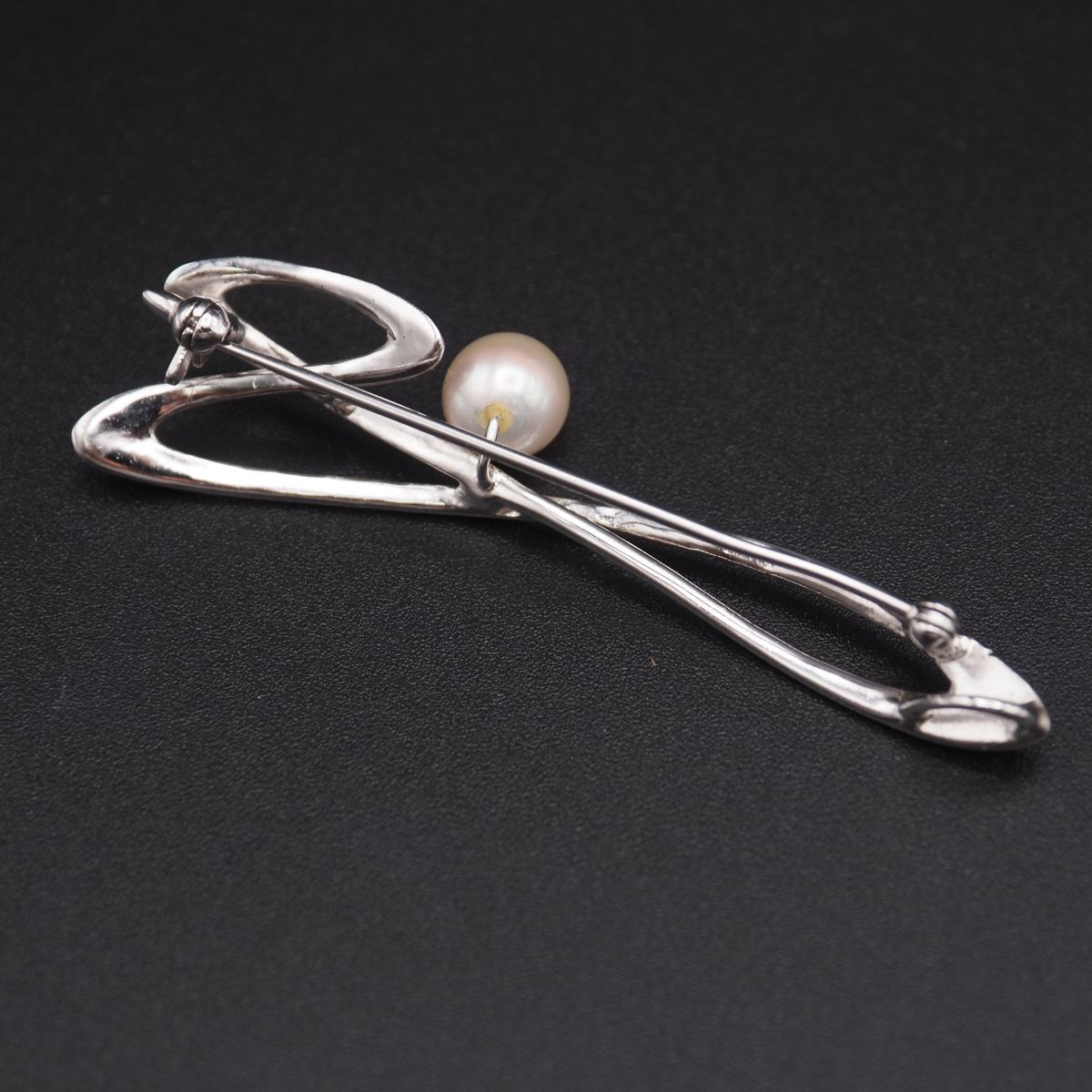 H031 淡水真珠 パール SILVER刻印 ブローチ デザイン シルバー