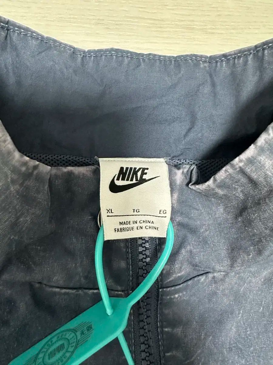 XLウィメンズ 鏡花 kyoka NIKE ナイキ ウィンドブレーカー ウィメンズ ESSENTIALS エッセンシャルズ ウーブン ジャケット MAAHADDERANG_COM