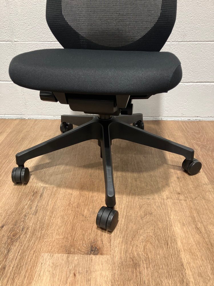 イトーキ ノートチェア