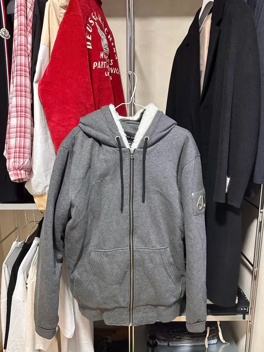 MOOSE KNUCKLES ムースナックルズ Bunny セーター