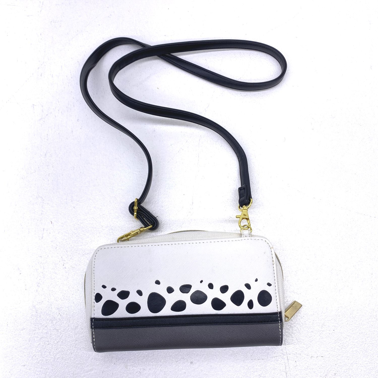 加古川物流 品 トラファルガー ロー ショルダーバッグ USJ ユニバ 703