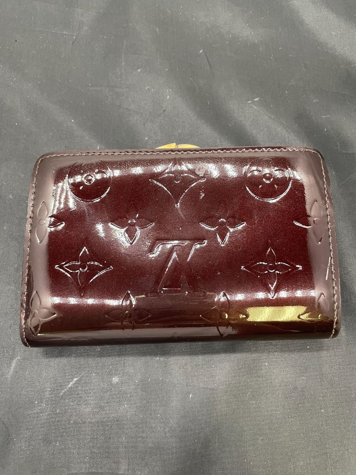 ルイヴィトン モノグラムヴェルニ ヴィエノワ B25090778