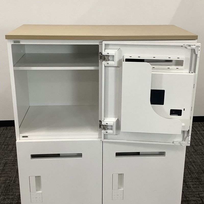 ロッカー 4人用