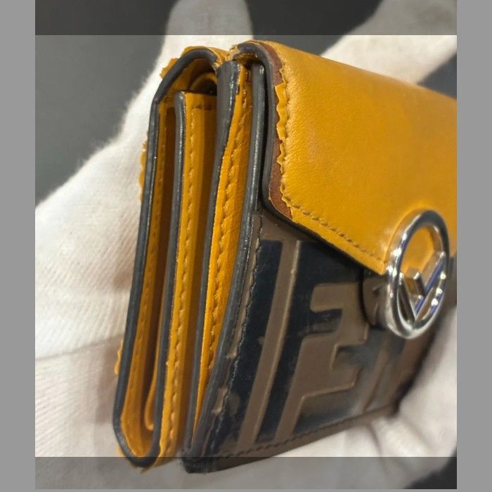 エフィズ 3つ折り財布