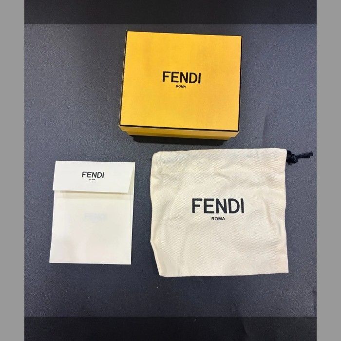 フェンディ ズッカ