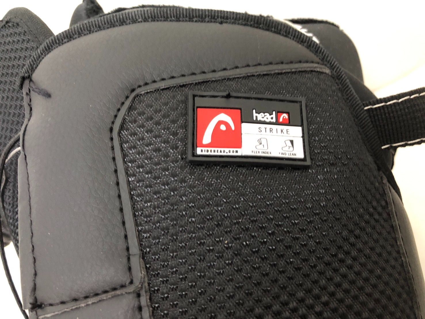 1度のみ着用 HEAD