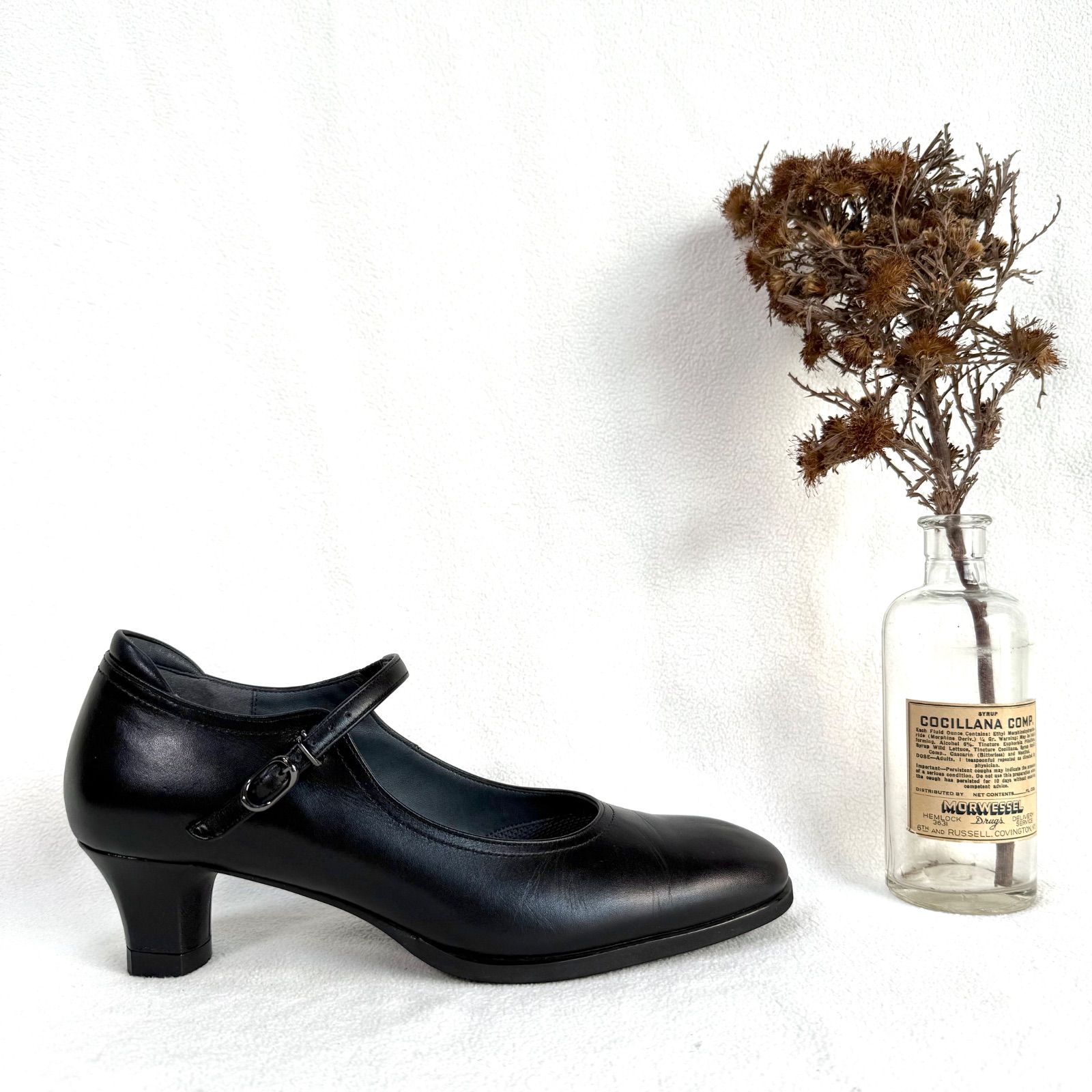 極美品✨ペダラ ストラップ レザー ブラック パンプス 2E 4.5㎝ヒール