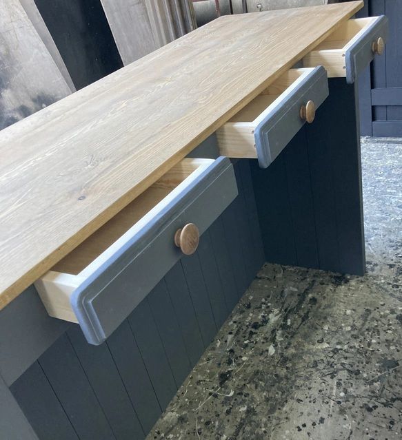 受注製作 引き出し３杯付 レジカウンターテー 受付カウンター 1400 棚無し